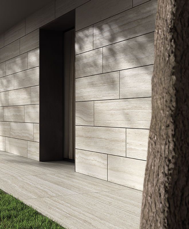 Gạch ốp mặt tiền 30x60 vân đá xước nhẹ, lát sole tạo hiệu ứng “đá khối” bền đẹp theo thời gian