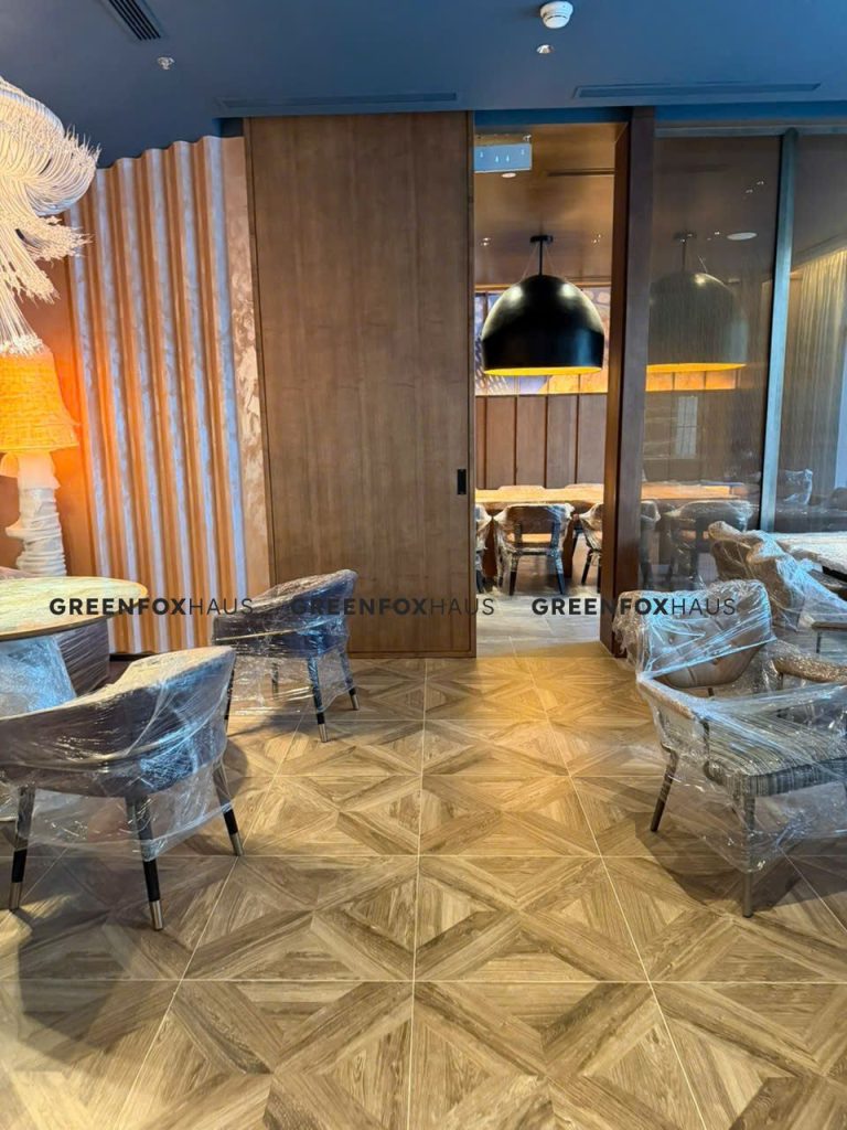 Gạch giả gỗ 600x600 lát sàn khu nhà hàng JW Marriott Hotel & Suites Saigon do Greenfox cung cấp