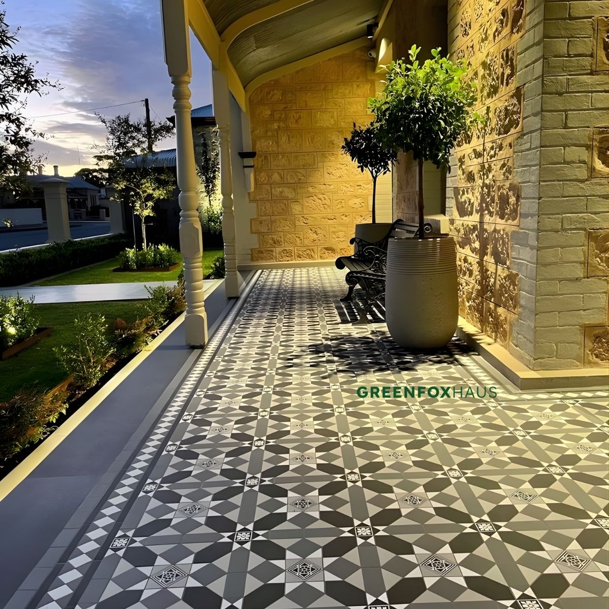 gạch bông lát nền ngoài trời họa tiết hình học xám trắng phong cách cổ điển