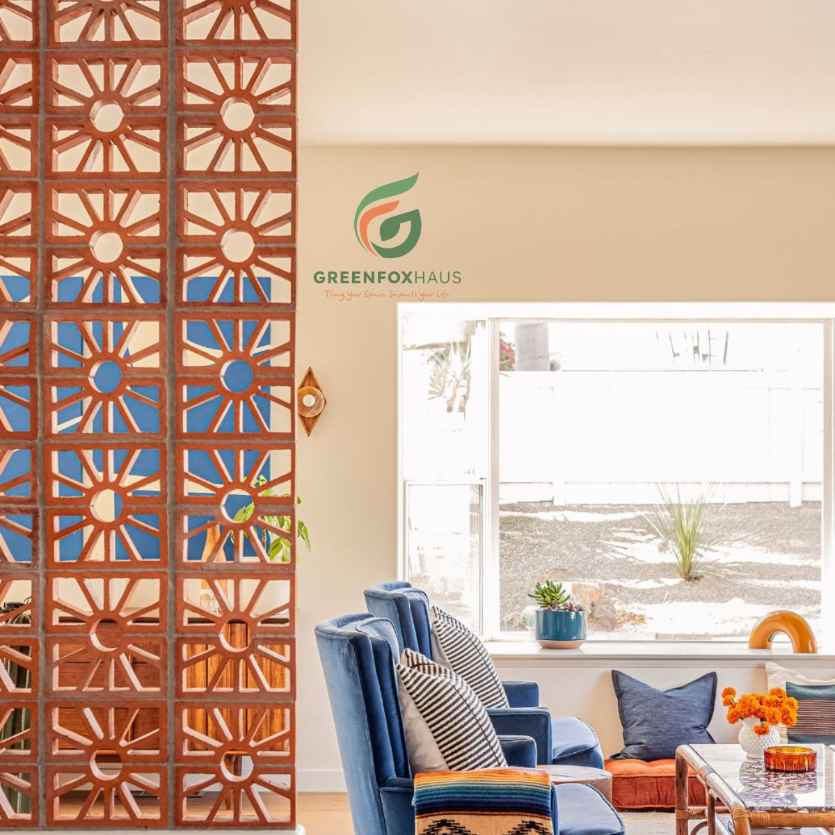 vách ngăn gạch bông gió đỏ nội thất phòng khách, gạch thông gió lấy sáng tự nhiên cho nhà ống