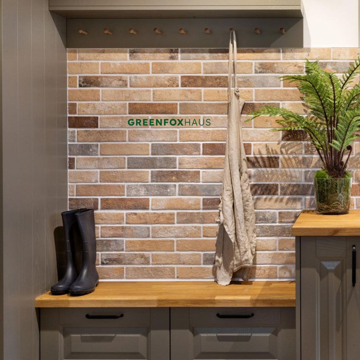 gạch thẻ giả đá ốp tường tông nâu tạo hiệu ứng vân đá tự nhiên cho không gian nội thất