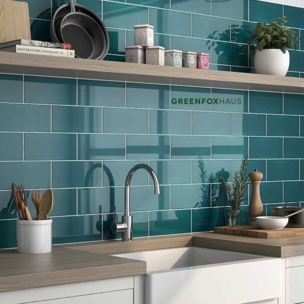 gạch thẻ ốp tường bếp màu xanh men bóng chống bám bẩn dễ vệ sinh