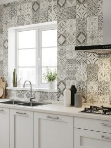 gạch bông trắng đen ốp tường bếp phong cách hiện đại tối giản