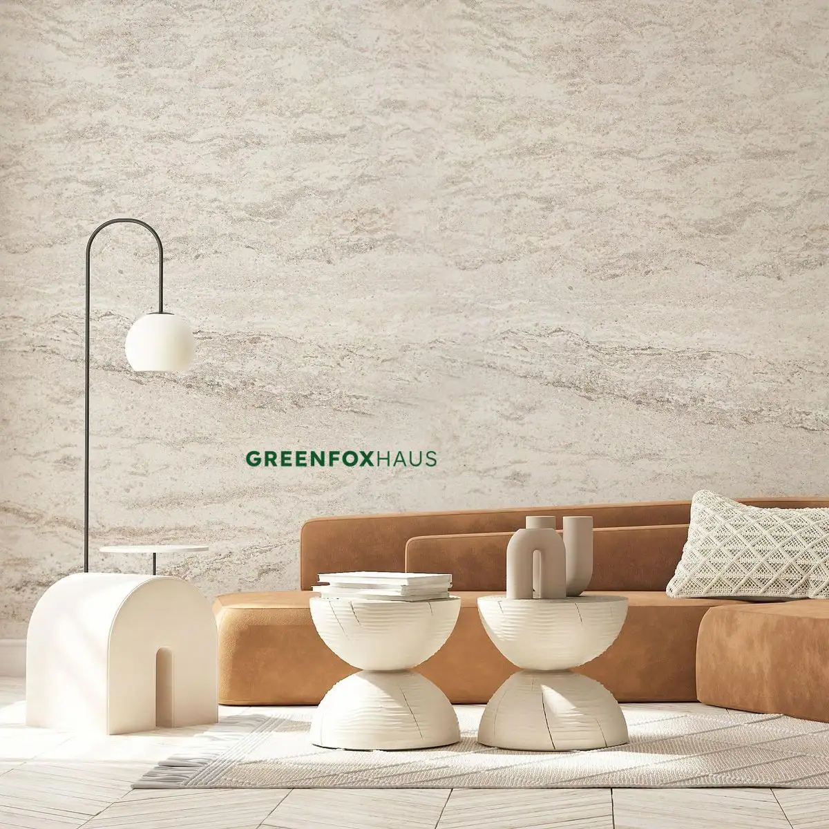 Mẫu gạch vân đá travertine ốp tường tạo điểm nhấn nghệ thuật cho không gian phía sau sofa.