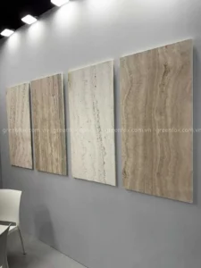 Các mẫu gạch vân travertine ốp tường phòng khách đẹp