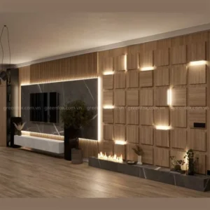Phòng khách hiện đại với tường gạch 3D vân gỗ, đèn LED hắt sáng và khu vực TV kết hợp lò sưởi trang trí.
